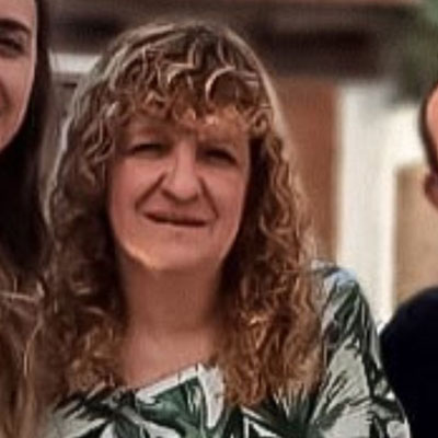 foto de denis fundadora